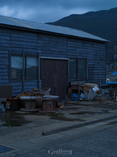 P2079269-32839m.jpg
