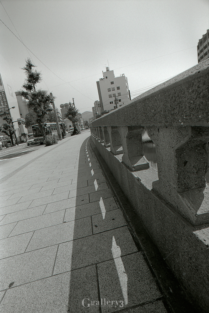 OM-1_17_002.jpg